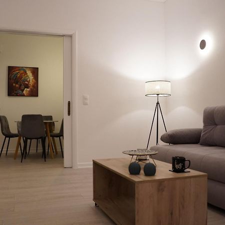 Bright & Cozy Apartment, Athena Bagian luar foto