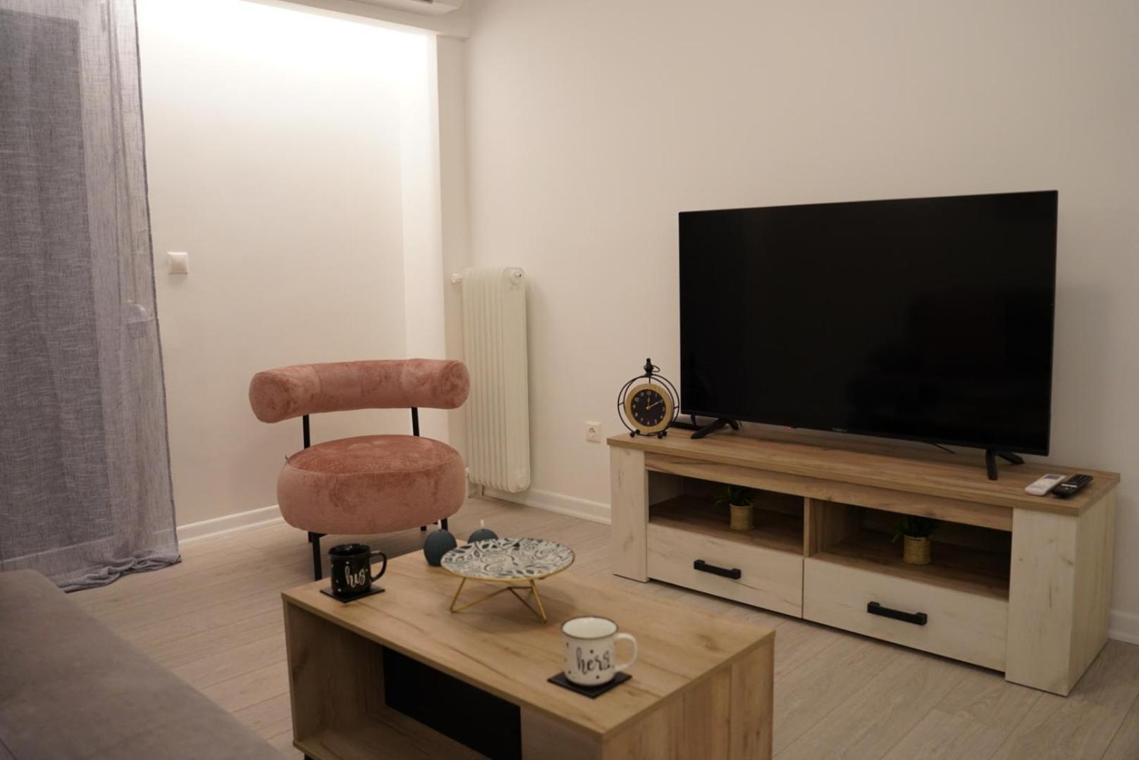Bright & Cozy Apartment, Athena Bagian luar foto