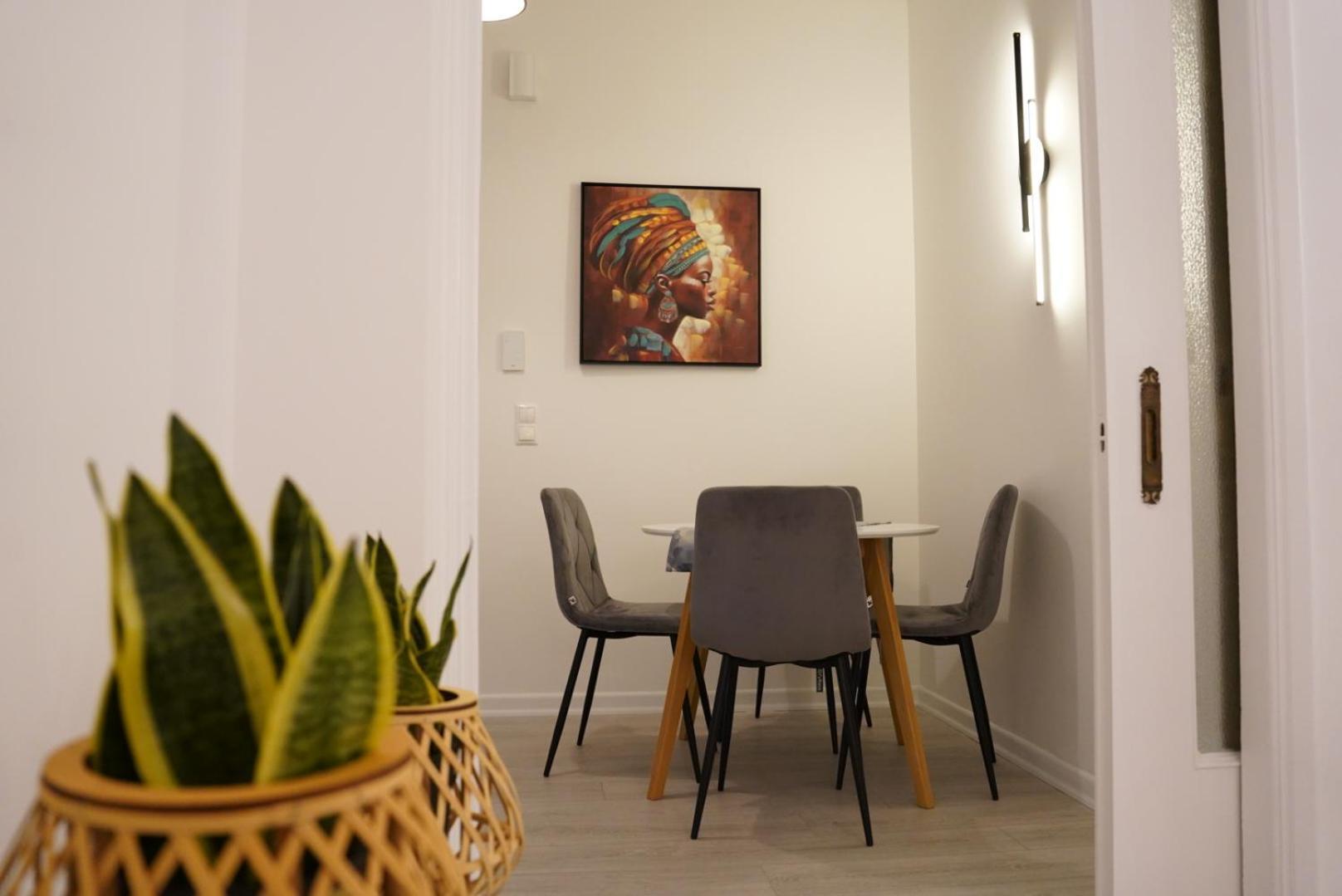 Bright & Cozy Apartment, Athena Bagian luar foto