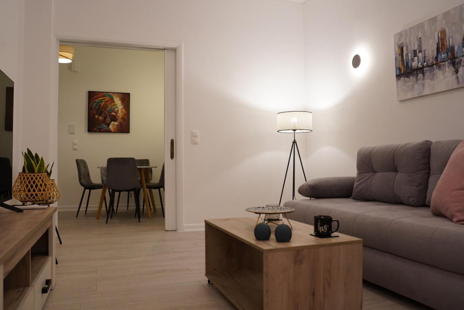 Bright & Cozy Apartment, Athena Bagian luar foto